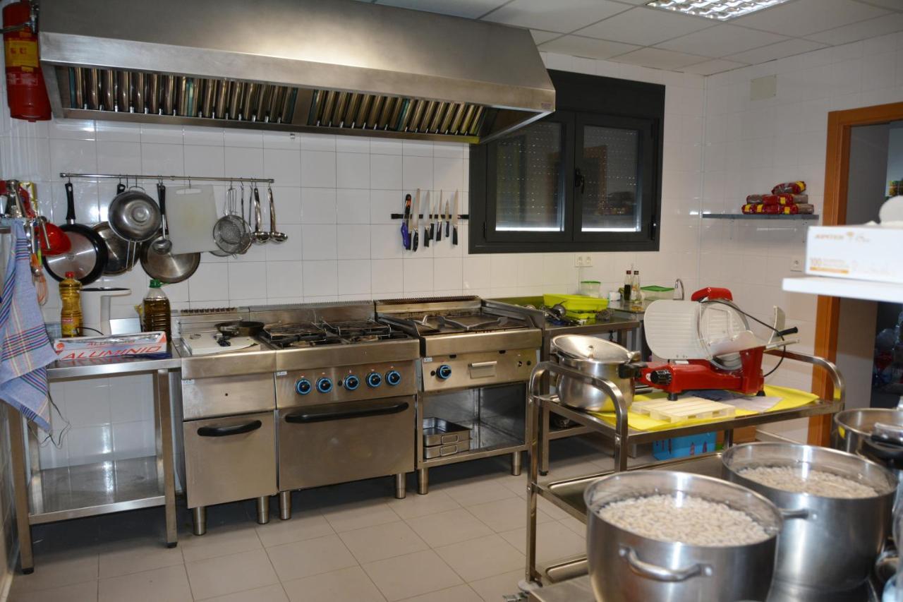 Albergue Villa Nava De La Asuncion מראה חיצוני תמונה